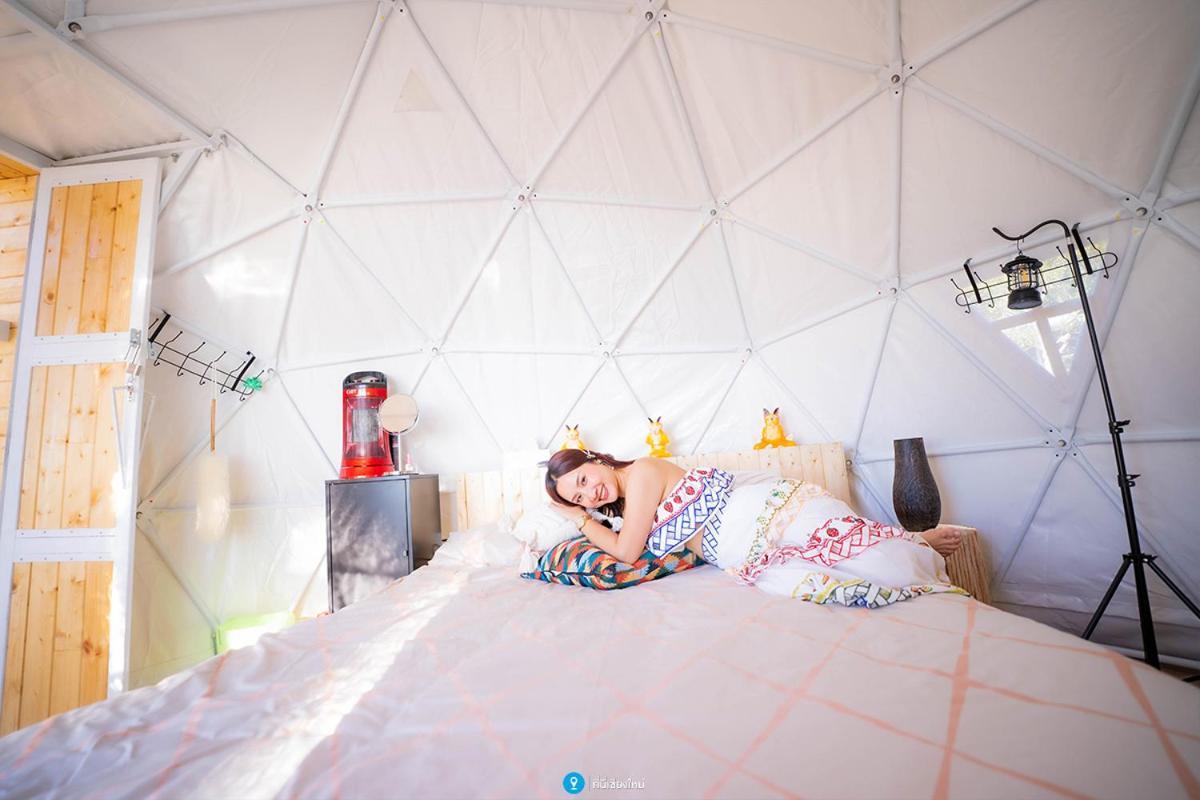 Готель Nam Dun Glamping-น้ำดั้นแกลมปิ้ง Ban Pang Bo Hu Bon Екстер'єр фото